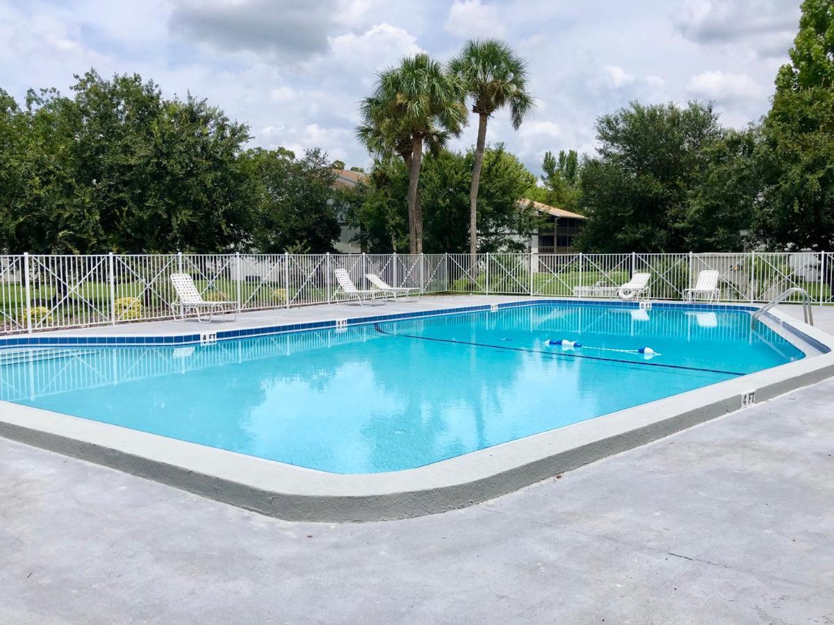 Oaks Modern & Comfy Condo In The Perfect Location Gainesville Exterior photo